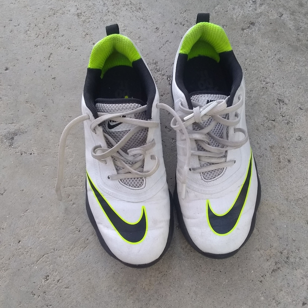Girls golf shoes